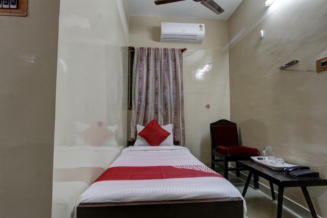 Oyo 44419 Syed Park Residency Hotel Tirunelveli Room photo